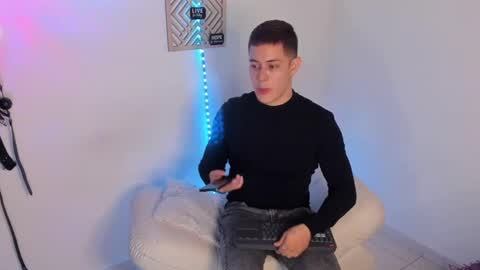 Alan Hadid online show from March 2025 03:45:01 AM