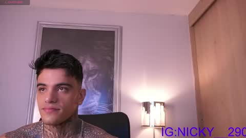 alan_morrys online show from April 2026 01:25:02 AM