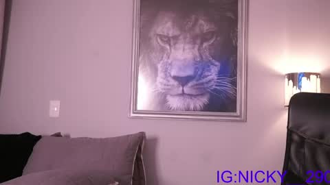alan_morrys online show from May 2026 11:24:01 PM