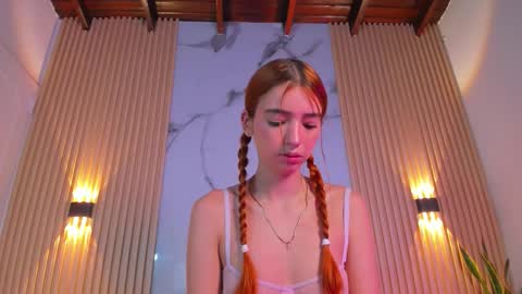 Snapshot of alana_333 chatting on November 2025 11:10:01 AM A L A N A online show from November 2025 11:10:01 AM