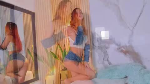 Snapshot of alana_333 chatting on November 2025 10:58:01 AM A L A N A online show from November 2025 10:58:01 AM