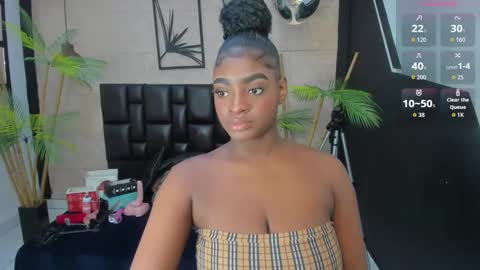 Alana online show from September 2025 12:37:01 PM