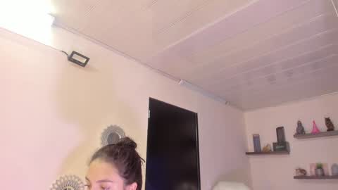 Snapshot of alana_madison chatting on December 2024 10:28:02 AM Maeve online show from December 2024 10:28:02 AM