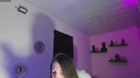 Snapshot of alana_madison chatting on March 2025 11:09:02 AM Maeve online show from March 2025 11:09:02 AM