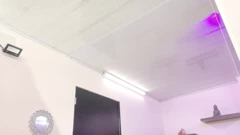 Snapshot of alana_madison chatting on October 2025 11:32:02 AM Maeve online show from October 2025 11:32:02 AM