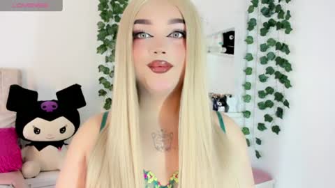 Snapshot of alana_muller_ chatting on June 2026 05:04:01 AM Alana Muller online show from June 2026 05:04:01 AM
