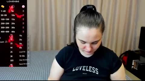 Snapshot of alanabrox chatting on February 2026 01:53:01 AM Julia online show from February 2026 01:53:01 AM