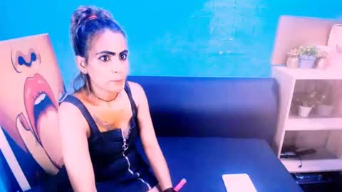 alanadelray online show from February 2025 12:28:01 PM