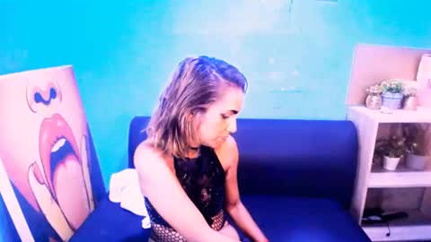 alanadelray online show from February 2025 10:39:02 AM