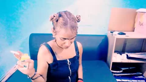 alanadelray online show from February 2025 08:09:02 AM