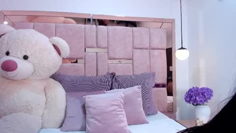 Snapshot of alanah_carter chatting on February 2026 12:24:02 PM Alanah Carter online show from February 2026 12:24:02 PM