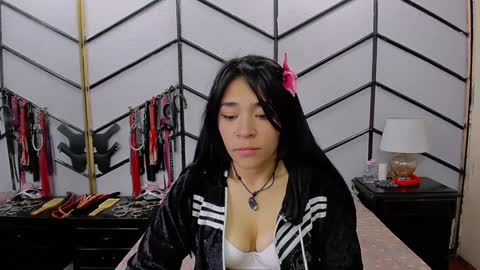 Alana online show from December 2024 08:42:02 PM