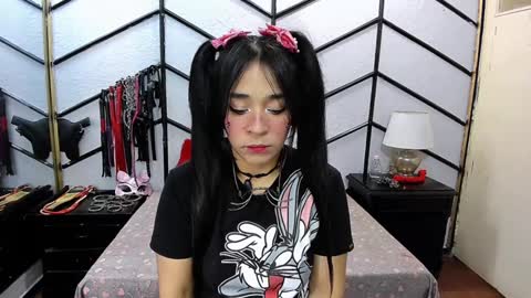 Alana online show from January 2025 06:53:02 PM