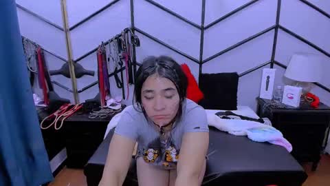 Alana online show from March 2025 02:51:01 PM