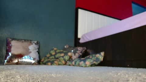 Alanna online show from September 2025 03:52:01 AM