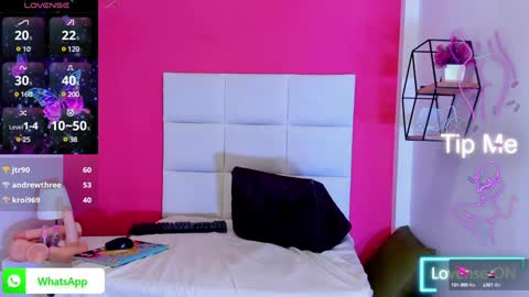 Ana online show from February 2025 10:32:01 PM