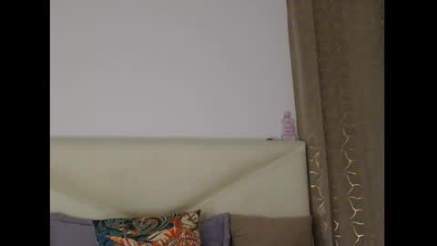 AllylicArabis online show from February 2026 07:25:02 PM