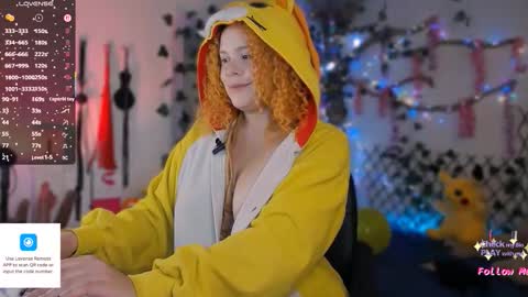 Caro online show from October 2025 01:53:02 PM