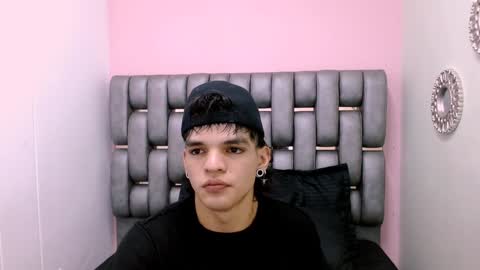 Albert online show from January 2025 01:42:02 AM