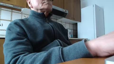 alberto21618 online show from March 2026 03:47:01 PM