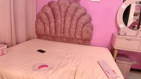 Snapshot of aldana_stone chatting on November 2025 01:48:02 AM aldana_stone online show from November 2025 01:48:02 AM