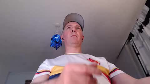 aldovitzo online show from April 2026 11:02:02 PM