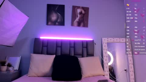 Snapshot of ale_noah_xxx chatting on September 2025 04:05:02 AM ale_noah_xxx online show from September 2025 04:05:02 AM