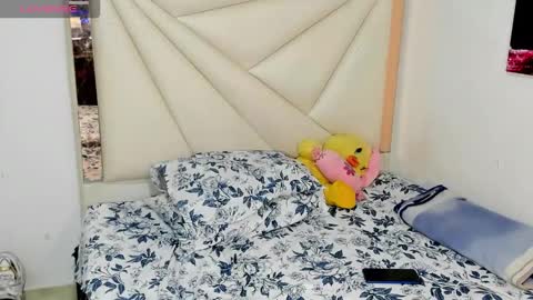 Snapshot of ale_noah_xxx chatting on February 2026 01:37:01 AM ale_noah_xxx online show from February 2026 01:37:01 AM