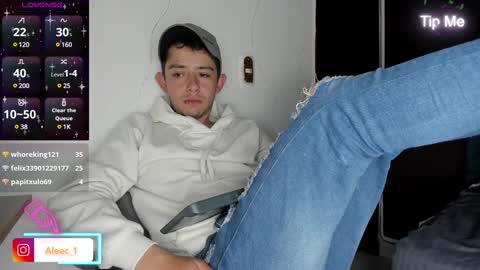 Snapshot of alecadrews_ chatting on January 2025 09:57:02 PM ALEC ANDREWS online show from January 2025 09:57:02 PM