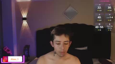 Snapshot of alecadrews_ chatting on September 2025 08:52:02 PM ALEC ANDREWS online show from September 2025 08:52:02 PM