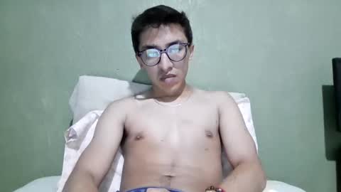 Snapshot of aleexrune chatting on October 2025 12:30:02 AM aleexrune online show from October 2025 12:30:02 AM