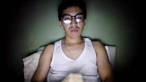 Snapshot of aleexrune chatting on October 2025 03:27:01 AM aleexrune online show from October 2025 03:27:01 AM