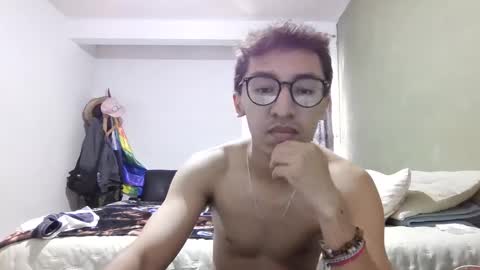 Snapshot of aleexrune chatting on October 2025 06:29:01 PM aleexrune online show from October 2025 06:29:01 PM