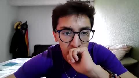 Snapshot of aleexrune chatting on December 2025 08:50:02 PM aleexrune online show from December 2025 08:50:02 PM