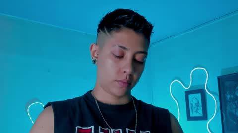 Alejandra online show from May 2026 09:01:01 PM