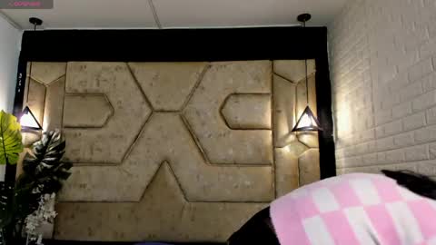 aleja__slav3 online show from May 2026 09:23:02 PM