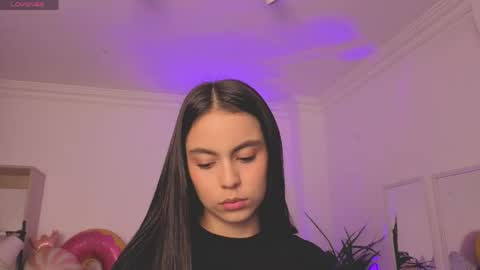 Alejandra online show from May 2026 11:39:02 AM