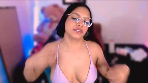 Aleja Harker  online show from September 2025 03:07:02 AM