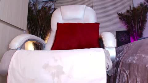 Snapshot of alejalatinhot chatting on January 2025 07:00:02 AM Alejandra online show from January 2025 07:00:02 AM