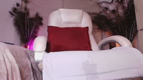 Snapshot of alejalatinhot chatting on February 2025 03:23:01 AM Alejandra online show from February 2025 03:23:01 AM