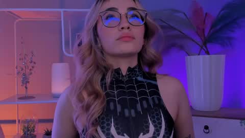   night GTM -5 online show from May 2026 04:19:02 AM