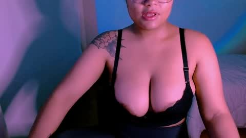 Alejandra  online show from May 2026 11:46:01 PM