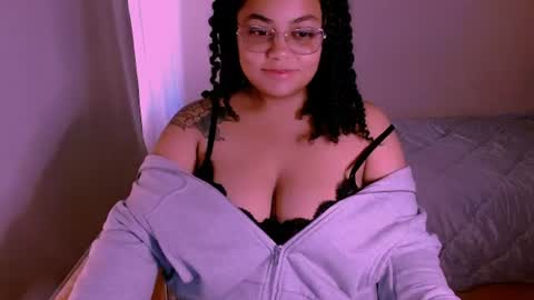 Alejandra  online show from June 2026 09:17:01 PM