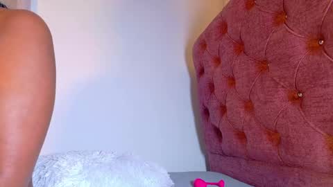 alejandra_dunn1 online show from May 2026 11:56:01 PM