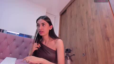 Snapshot of alejandraaa_ chatting on September 2025 01:51:02 AM alejandraaa_ online show from September 2025 01:51:02 AM