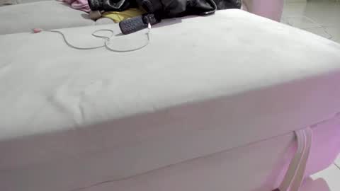 alejandraaa_ online show from January 2026 01:11:02 AM