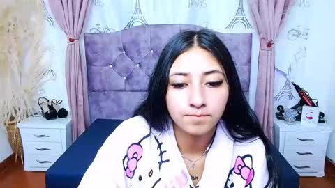 Snapshot of alejandracastr chatting on October 2025 11:09:02 AM ALEJANDRA online show from October 2025 11:09:02 AM