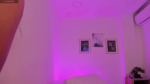 Snapshot of alejandrarojas_ chatting on February 2026 12:21:01 PM Alejandra online show from February 2026 12:21:01 PM