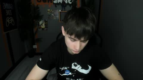 Alejandro online show from April 2026 01:38:01 PM