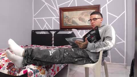 alejandrocock online show from November 2025 10:12:02 AM